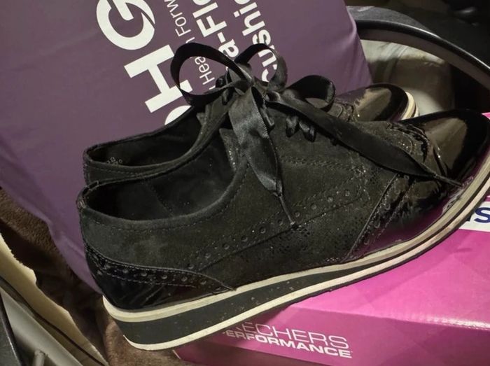 Caprice Lace-Up Shoes