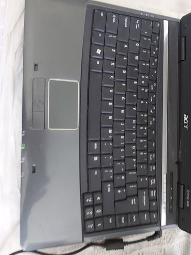 ACER EXTENZA 4220, Vintage, Intel Celeron CPU 530, 1.73GHZ, 32bit, 512mb Ram, 65GB HDD, Windows 7,  Firefox, Opera, Chrome and VLC