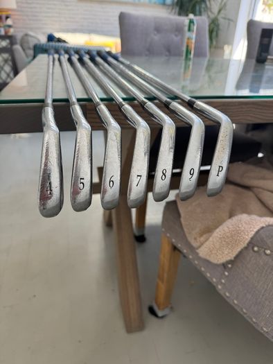 Golf Clubs - Mizuno MP-64's