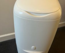 Angelcare nappy bin & refill