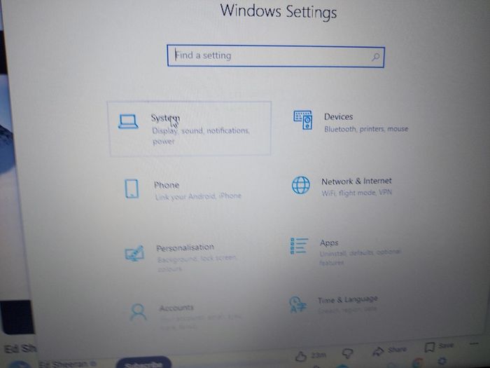 HP 15.6 inch Laptop Model 15-bw066sa, 4GB Ram, 1 Terrabyte HDD, Windows 10 Home, AMD A6-9220 Radeon R4, 5 Compute Cores 2C+3G 2.5GHz