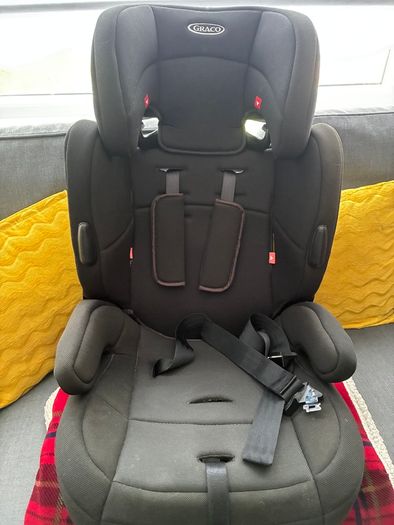 Graco car booster seat