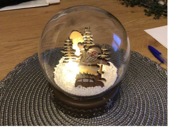 Light Up Christmas Globe