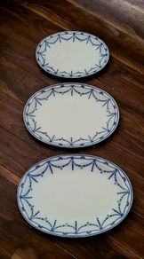 Antique Staffordshire "marsellies" trio of platters