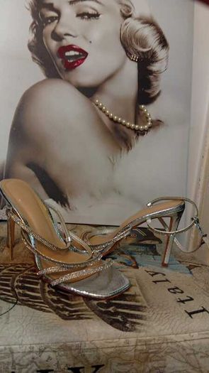Silver Heels Size 8