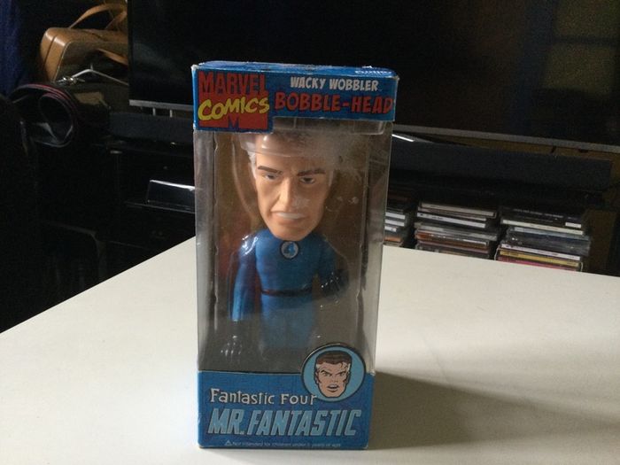 Wacky Wobbler Bobble head