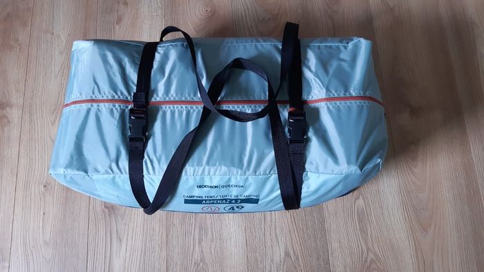 Quechua 4-person, 2-bedroom camping tent, Arpenaz 4.2