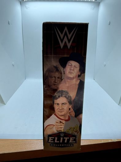 Wwe Mattel Elite Pipers Pit Set Rowdy Roddy Piper ,Mr Wonderful Paul Orndorff ,Cowboy Bob Orton