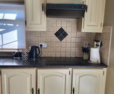 Free Kitchen Units but must Dismantle