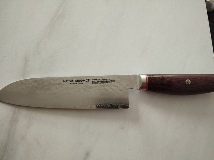Miyabi Artisan 6000MCT Santoku