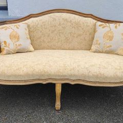 Ornamental Sofa