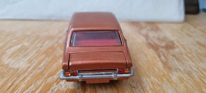 Donky Diecast Ford Zodiac