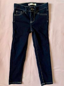 New Levis jeans 4 years old