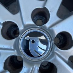 Skoda Alloys with Tyres