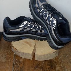P6000 brand new size 10uk