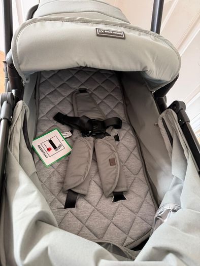 Babylo Panorama XTi 2 in 1 Travel System Bundle (Excellent Condition)