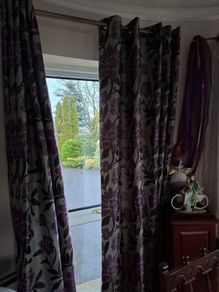 2 pairs of curtains