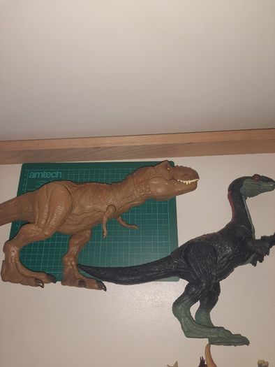 Big Official  Jurassic world Dinosaur Figures