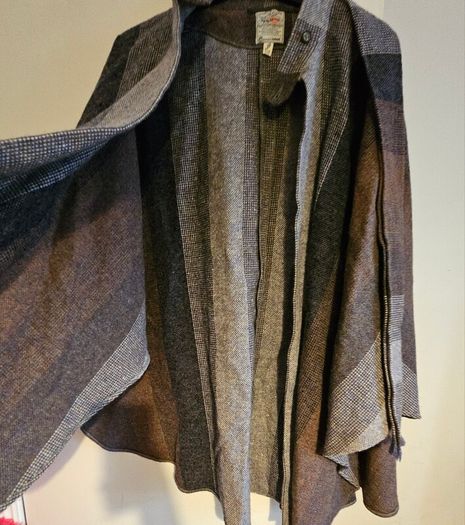 Avoca Ireland Brown Tweed Vintage Poncho Stripe Cape Pure Wool Neck Tie