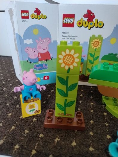 Lego Duplo Peppa Pig Garden and Tree House 10431