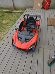Electric toy car