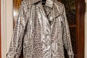 Outerwear By Lisa .