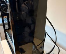 Corsair Case 4 120 fans glass panel