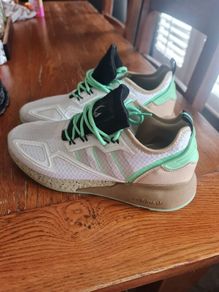 Adidas mens trainers size 10