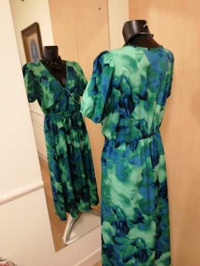 Women's Dress Nwot Size 16