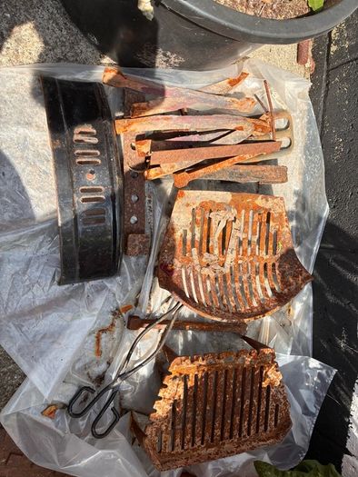 Cast iron fire grate and grill