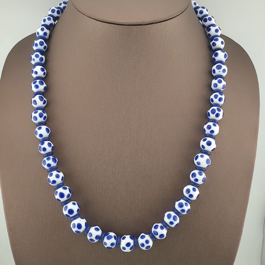 Antique Venetian Style White Blue Dotted Glass Beads Necklace