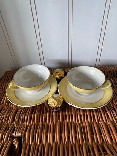 cups  & saucers - vintage china