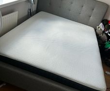 king size bed