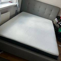 king size bed