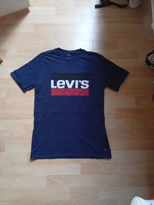 Levi's Authentic T-shirt