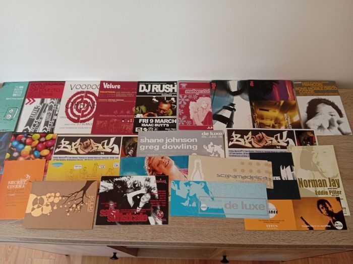 Collection of flyers/cards early 2000s Dublin club/pub scene advertising etc good order
