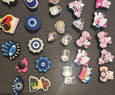 Croc charms