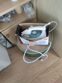 Morphy Richards iron