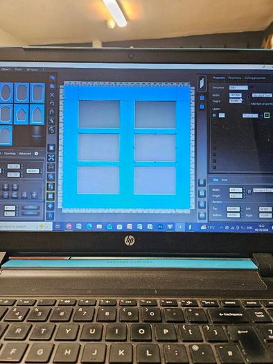 Computerised mount cutter