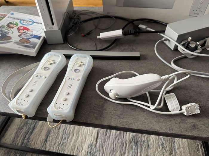 Nintendo Wii Console Bundle Mario Kart Wii Sports HDMI Adapter