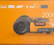 Worx Landroid WR155E Robot Lawnmower 2,000m/half-acre model