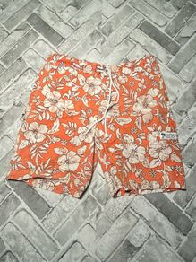 Tommy Hilfiger Mens Orange/White Floral Pattern Swimshorts Size Medium W34