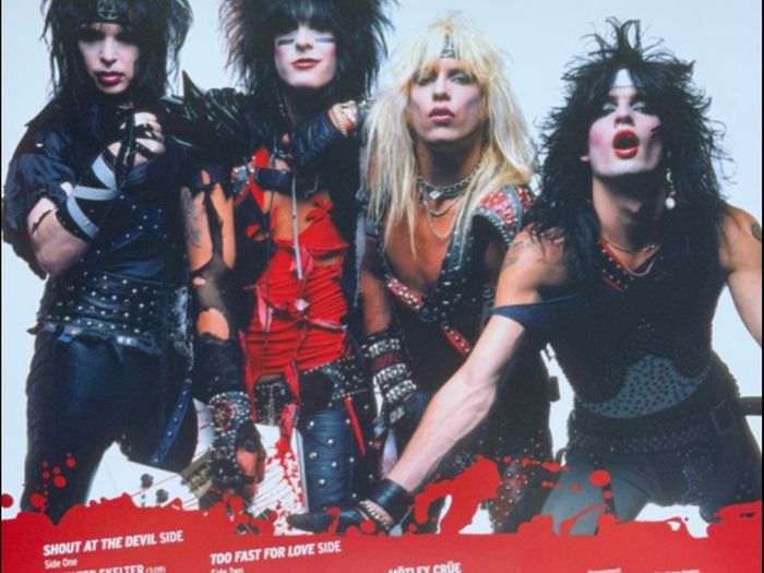 Motley Crue - Helter Skelter