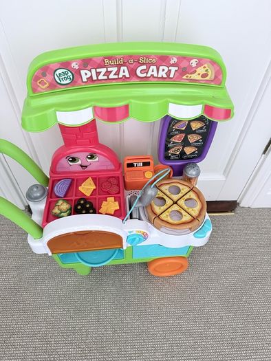 Leapfrog pizza cart