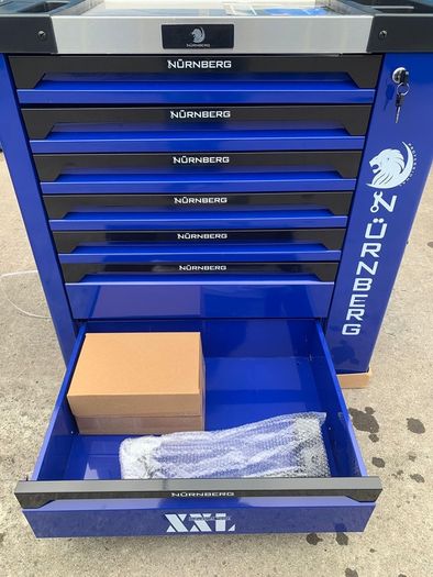 Blue Nurnberg 7/6 Tool box with tools