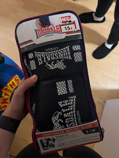 New boxing gloves, never used