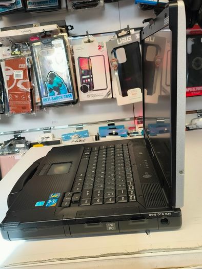Panasonic Toughbook Rugged CF-52 15.4" Laptop - Core i5 CPU M20 @ 2.40 GHz, 4GB RAM 256GB SSD Windows 10 Pro