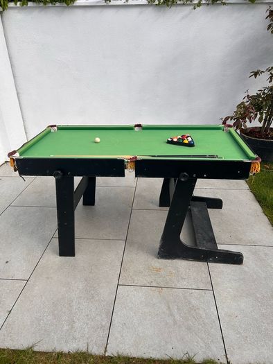 kids pool table