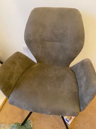 Armchair free