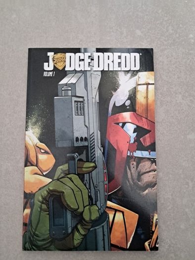 Judge Dredd volume 1 tpb
